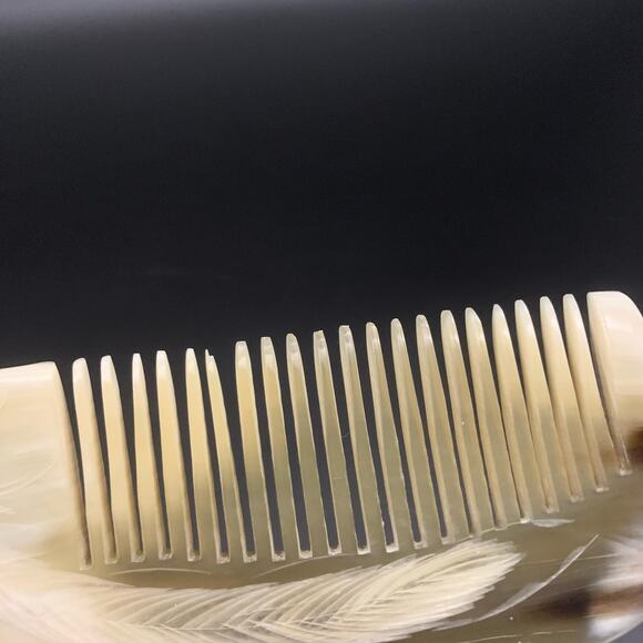 Antistatic Ox Horn Hair Comb Hand Carved Peacock Phoenix - Picture 9 of 11